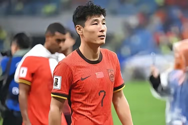 国足0-1印尼无缘世界杯，下届世预赛这些老将还应该被征召吗？