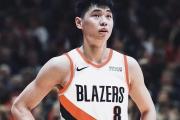 勇士篮网交易震动NBA！崔永熙被裁，他能否重返巅峰？