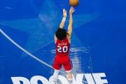 篮球界的悲剧？NBA新星麦凯恩半月板撕裂，赛季报销？