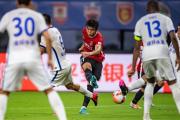 中超风云再起？沧州雄狮能否借鲁能五虎之力，重振昔日辉煌？
