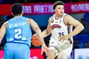 上海男篮逆袭夺冠？洛夫顿李添荣能否引领疯狂鲨鱼再创辉煌？