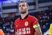 国足18强赛在即，足协重磅决定引热议：归化球员拒绝入籍，外援申请加盟，这是否是中国足球的转折点？