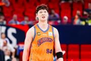 从谷底到巅峰？上海队如何在CBA上演惊天逆转，季后赛梦想能否成真？