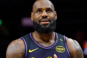 40岁老詹还能创造奇迹？NBA历史纪录即将易主！