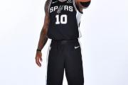 火箭队能否一举夺得巴特勒和罗齐尔？热火队的决定将如何影响NBA格局？