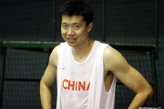 王治郅接棒篮管中心主任，刘玉栋助阵，中国篮球能否迎来新的辉煌时代？