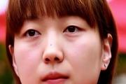 她曾是乒乓界的璀璨之星，却因一场恋爱失去一切，如今她的人生是否如愿以偿？