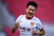 “中超转会风云再起：申花锋霸张威能否在津门虎焕发新生？”