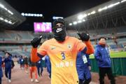 泰山队新赛季目标仅前八？山东籍中场加盟能否扭转乾坤？