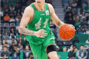 CBA风暴来袭：张镇麟受伤，国家队前景堪忧？