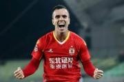 国足锋线迎来新星？奥斯卡加盟中超，能否成为归化关键？