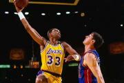 詹姆斯能否超越？揭秘NBA史上五大难以打破的纪录
