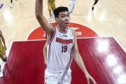 广东男篮内线四巨头备战CBA春晚，张明池何去何从？