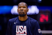 魔术师约翰逊的NBA球星分级：哈登欧文未达超巨标准？你同意吗？