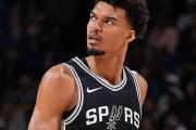 篮球传奇再续辉煌？杜兰特超越乔丹，哈登创队史纪录，NBA今日里程碑震撼揭晓！