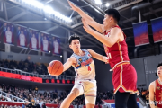 CBA新疆队惨遭逆转，主帅刘炜是否应承担责任？