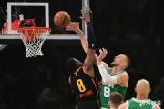 雷霆15连胜震撼NBA，湖人火箭激战谁更胜一筹？
