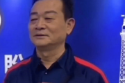 乒乓天才背后的心酸故事：林高远父亲因病离世，他的牺牲与坚持值得我们深思吗？