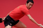 乒乓界的风波：许昕力挺樊振东，却遭前冠军质疑，这是怎么回事？