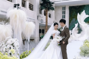 身高1米5的奥运冠军何可欣官宣怀孕，二次发育变女神，难道真的是整容的功劳吗？