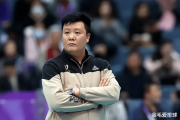 上海女排困境：王之腾信任危机，赵哲熙庄心如刘哲宁能否力挽狂澜？