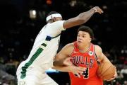 NBA落选秀如何逆袭成为CBA赛场上的英雄？
