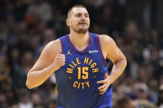 火箭如何在缺少两大主力的情况下创造NBA奇迹？