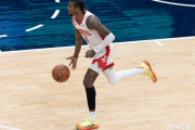 火箭胜灰熊，谁是MVP？