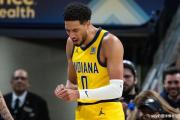 谁才是今日NBA赛场上的王者？小萨博尼斯与字母哥的较量