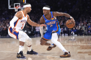 国王逆袭登顶，勇士危机四伏？NBA西部排名大洗牌，谁将成为下一个黑马？