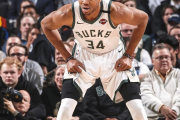 篮球界的全能战士：NBA历史上真的只有这四位球员能从1号位打到5号位吗？