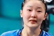 中国小将蒯曼4-0横扫日本选手夺冠，张本智和也以4-0完胜，这是否预示着乒乓球新星的崛起？