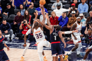 高薪低能？保罗乔治的挣扎与快船的明智选择——NBA球星价值何在？