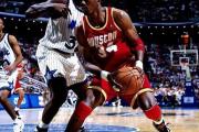 乔丹之后，谁才是真正的NBA统治者？德雷克斯勒直言：不是奥尼尔，而是他！