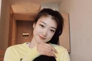 从绝境到绝杀：李梦如何用篮球回应生活的挑战？