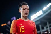 国足晋级18强赛，伊万面临挑战：三员大将集体告别国家队，晋级之路荆棘满布