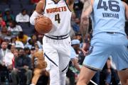 威少200三双传奇：NBA历史第一人，你还能找到比这更震撼的纪录吗？