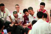 中国男篮面临困境：谁来填补4号位空白？曾凡博不满现状，郭士强如何应对？