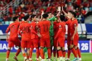 王大雷VS颜骏凌：谁才是国足的守护神？揭秘伊万的选择背后