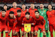 国足1比3日本，全队评分出炉：不是林良铭获第一，而是中国队10号