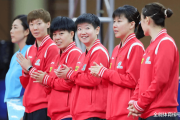 中国女乒霸榜世界前五，王曼昱夺冠背后的故事你了解多少？