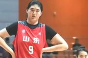 女篮巨塔张子宇：连续三场0罚0分，对手绝望到懒得犯规？