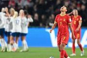 中国女足1-4惨败荷兰，18分钟内连丢四球，球迷心碎：我们的铿锵玫瑰何时才能重绽光芒？