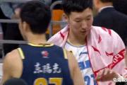 广东男篮大胜首钢，京媒集体沉默？——揭秘背后的关键因素！