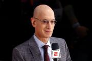 NBA杯赛门票价格低至8美元，球迷热情打折，萧华的创新是否失策？